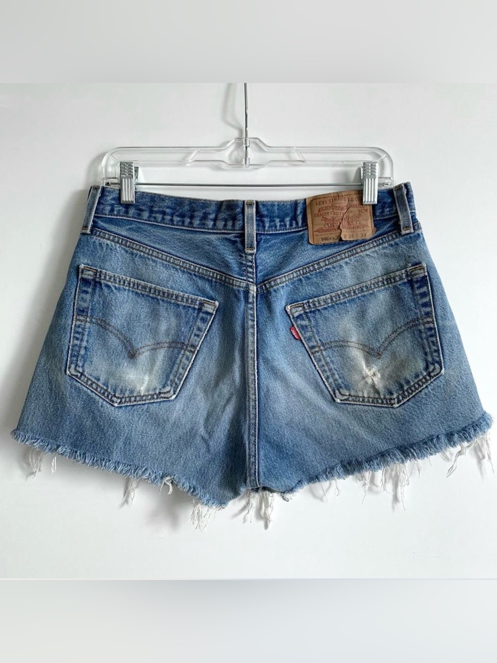 ● ∸ ●

Vintage Levis 501 Shorts
